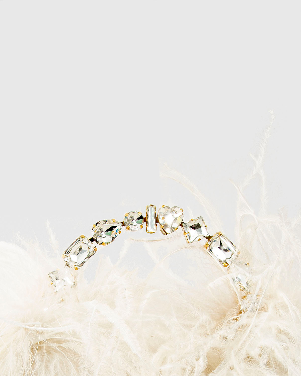 White Luxury Feather Evening Pouch with stone-encrusted handle