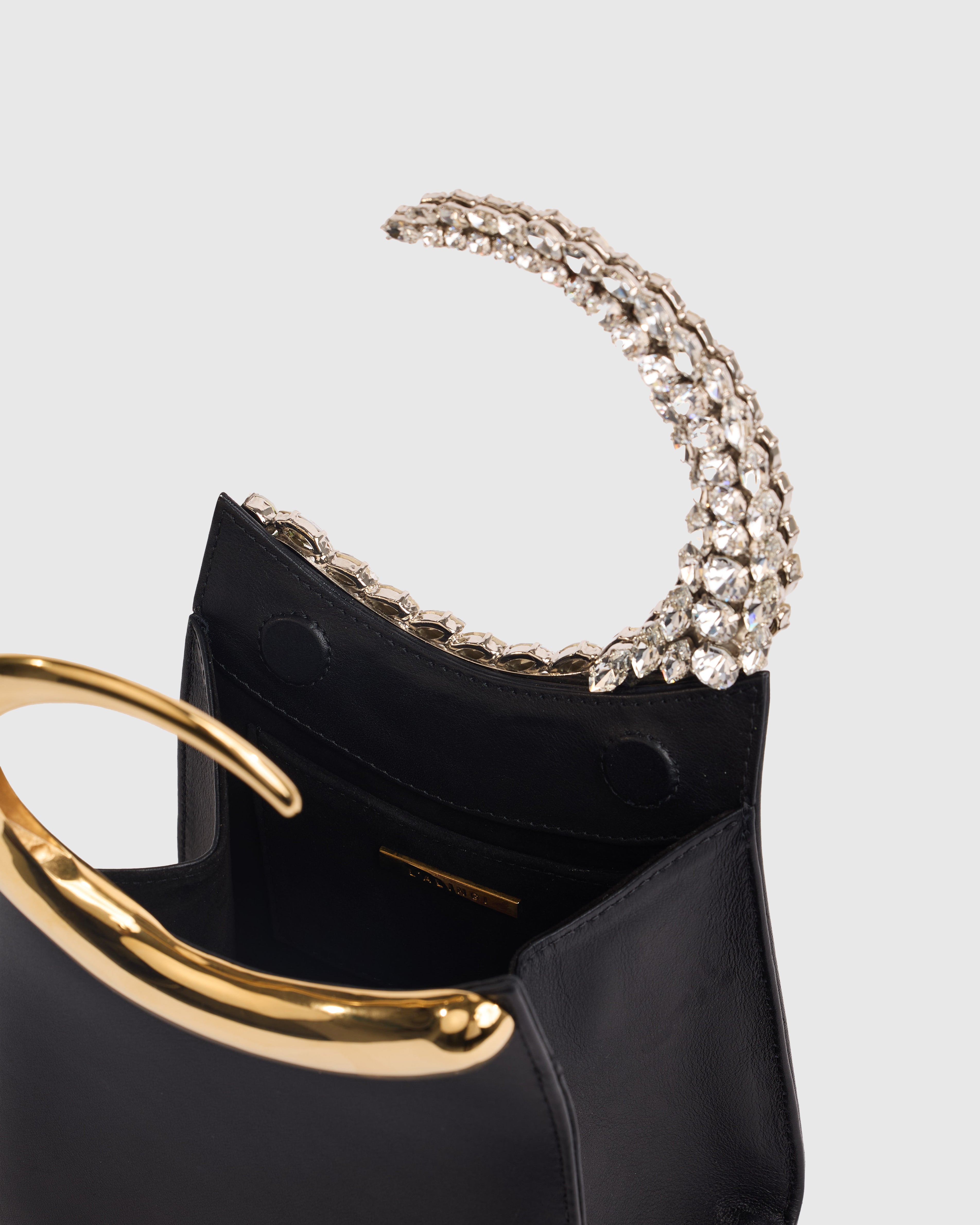 Black Halo Bucket